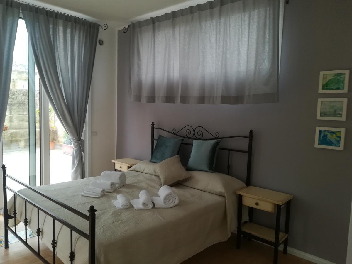 Dimora Dell'Artista Bed & Breakfast Lecce Bagian luar foto