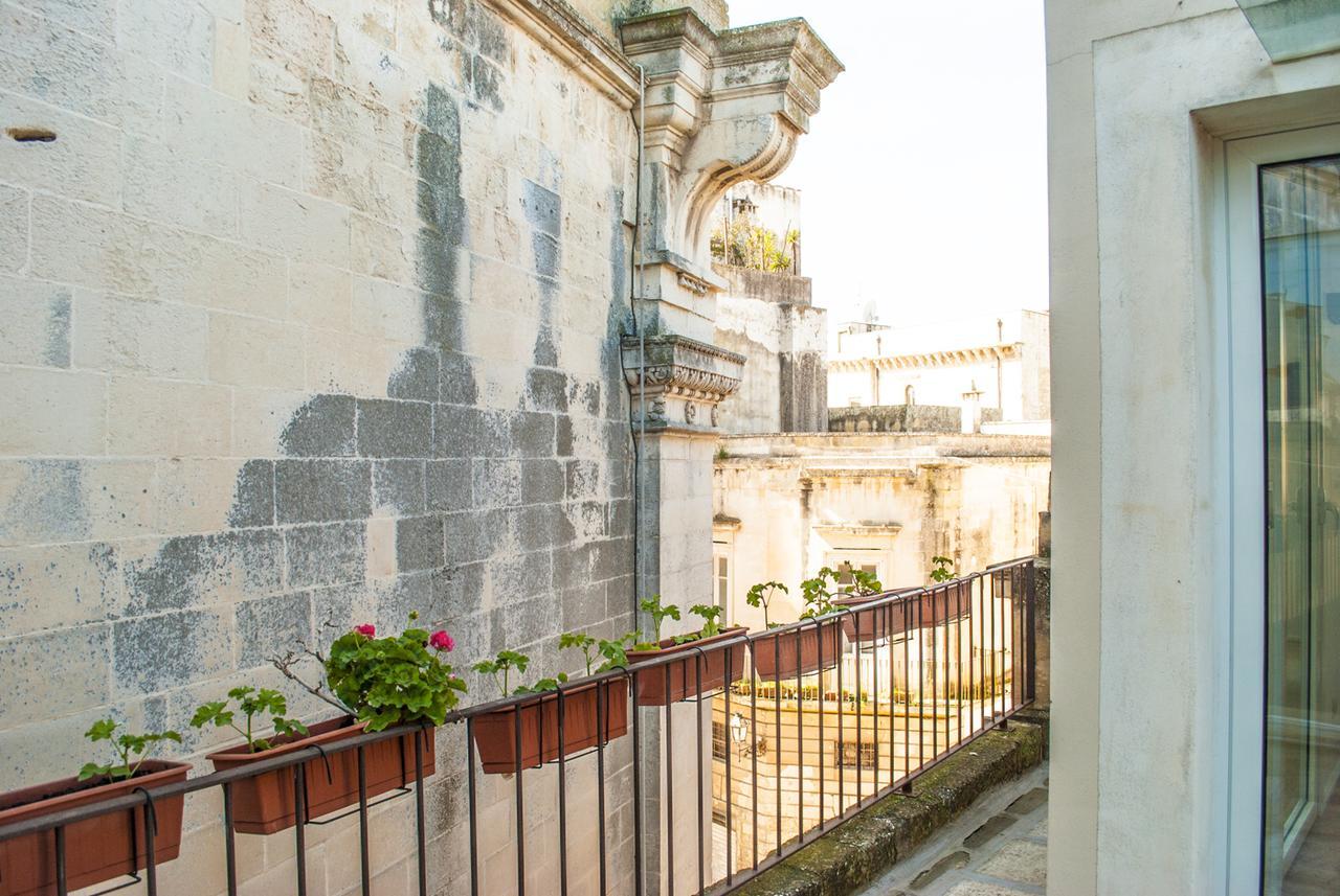 Dimora Dell'Artista Bed & Breakfast Lecce Bagian luar foto