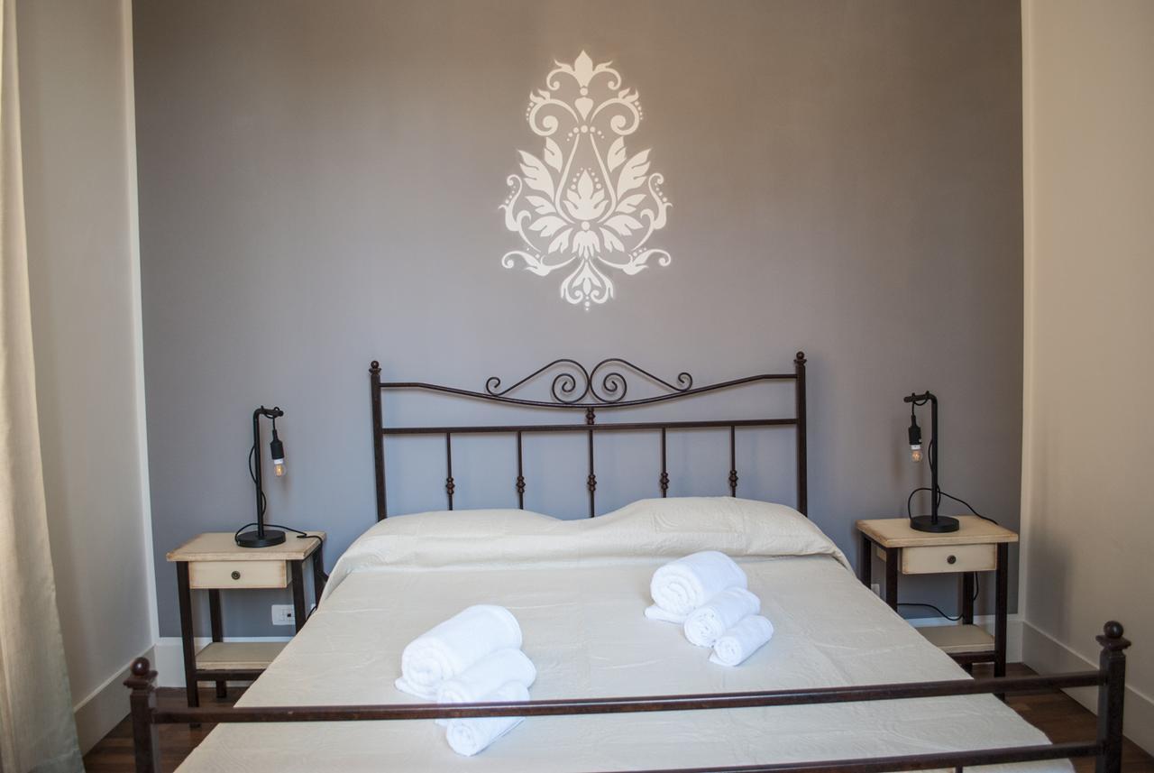 Dimora Dell'Artista Bed & Breakfast Lecce Bagian luar foto