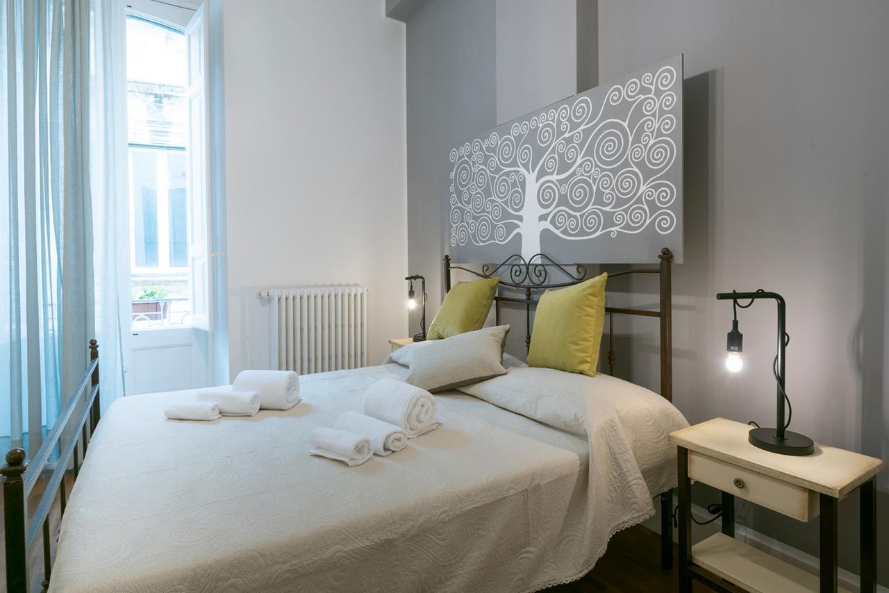 Dimora Dell'Artista Bed & Breakfast Lecce Bagian luar foto