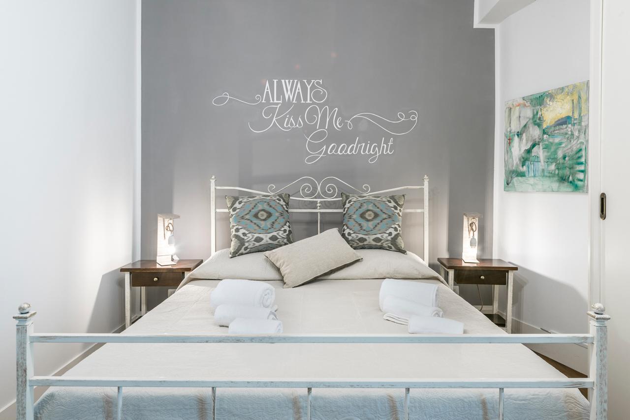 Dimora Dell'Artista Bed & Breakfast Lecce Bagian luar foto