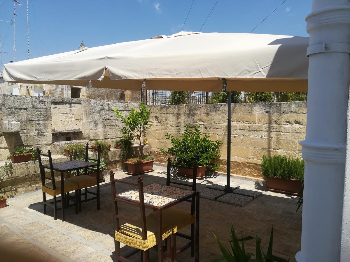 Dimora Dell'Artista Bed & Breakfast Lecce Bagian luar foto