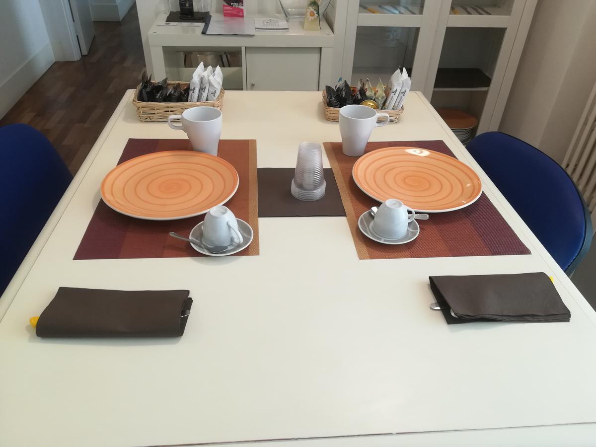 Dimora Dell'Artista Bed & Breakfast Lecce Bagian luar foto