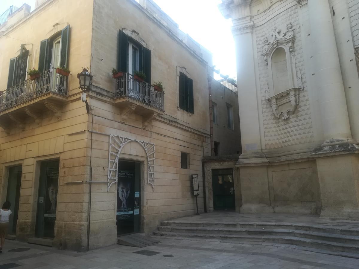 Dimora Dell'Artista Bed & Breakfast Lecce Bagian luar foto