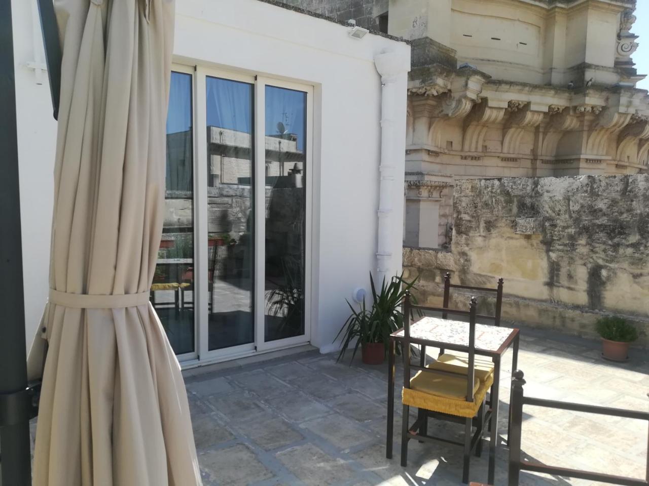 Dimora Dell'Artista Bed & Breakfast Lecce Bagian luar foto